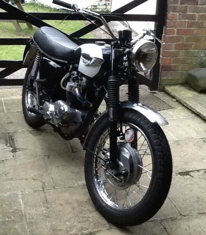 classic bikes for sale triumph